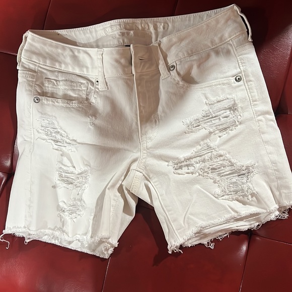 Super stretch MIDI shorts 🤍 - Picture 3 of 6